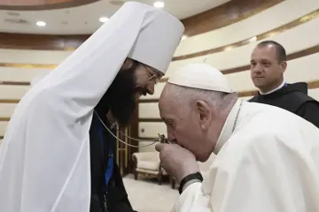 Papa_Metropolitano_Ruso_AntonijofVolokolamsk_Kazajistan_14092022_VaticanMedia.webp