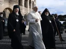 Papa Francisco no Encontro pela Paz de 2021 no Coliseu