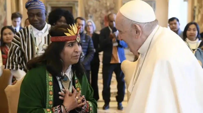 Papa_mujerindigena_10022023_VaticanMedia.jpg ?? 