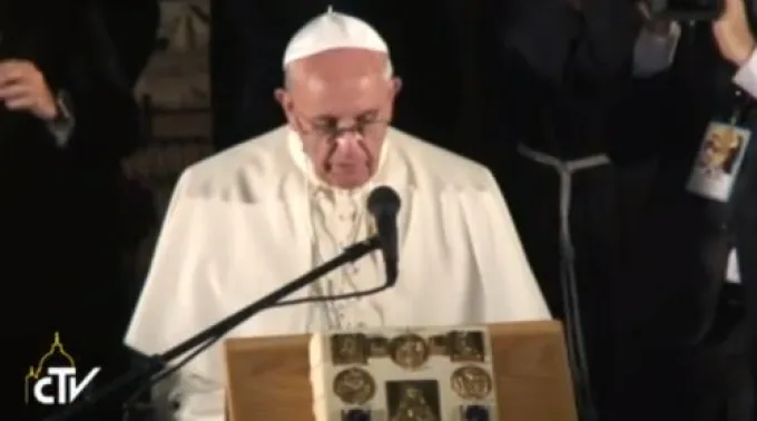 PapaenBasilica2_CTV.jpg ?? 