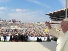 Papa Francisco durante o encontro com os jovens no México 