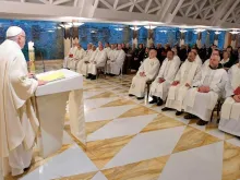 Papa em Santa Marta.