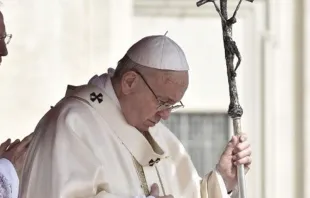 Papa Francisco no Domingo da Divina Misericórdia.