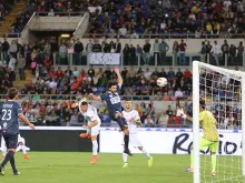 Jogadores durante a Partida pela Paz, promovida pelo Papa Francisco