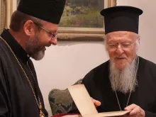 Sua Beatitude Shevchuk e o Patriarca Bartolomeu.