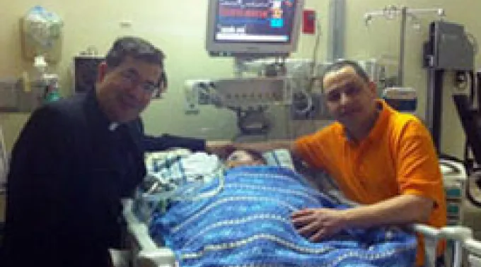 Pavone_Joseph_y_Moe_Maraachli_foto_Priests_for_Life.jpg ?? 