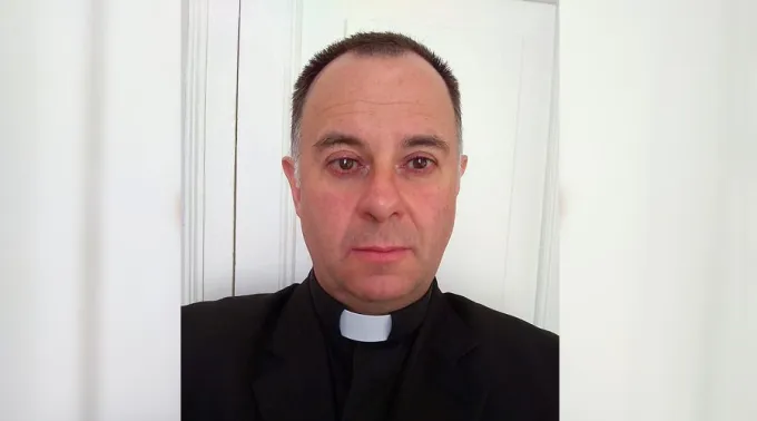 Pe-Carlos-Rmulo.jpg ?? 