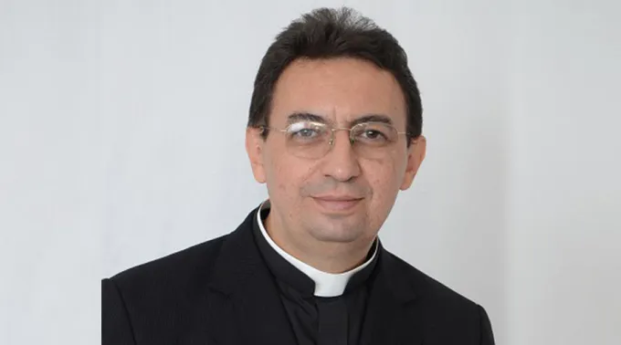 Pe-Francisco-Edimilson-1.jpg ?? 