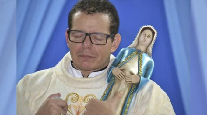 PeFernandoHenrique_-_Facebook.jpg ?? 