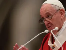 Papa Francisco durante a Missa de  Pentecostes.