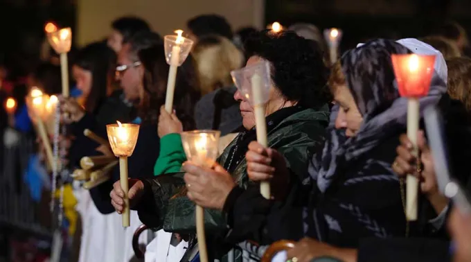 PersonasOrando_DanielIbanezACIPrensa_240517.jpg ?? 