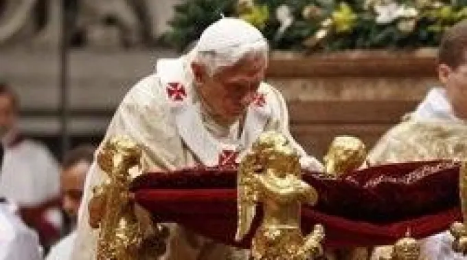 PopeChristmasEve.jpg ?? 