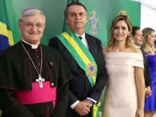 Dom Andrés Carrascosa, Jair Bolsonaro e Michelle Bolsonaro 