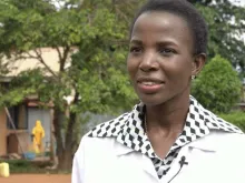 Irene Kyamummi, vencedora do prêmio Harambee 2020. Crédito: Harambee ONGD