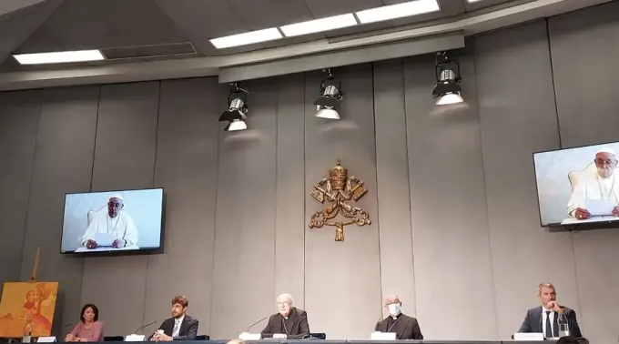 PresentacionXEncuentroMundialFamilias_30092021_MercedesDeLaTorre_ACIPrensa_2.webp ?? 