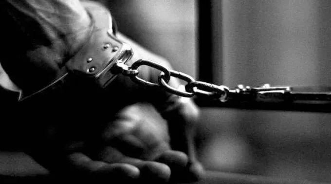 Prisionero_FlickrMateoParriniCC_BY_NC_SA_20_100817.jpg ?? 