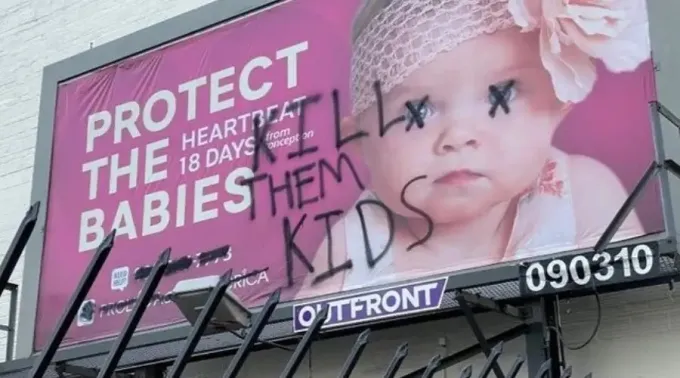 PublicidadVandalizada_050122.jpg ?? 