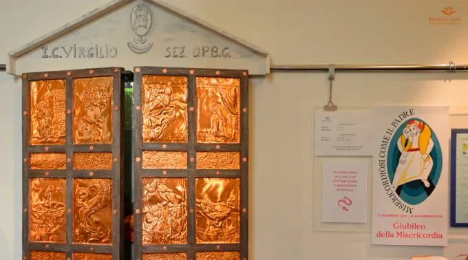 PuertaEsperanzaBambino.jpg ?? 