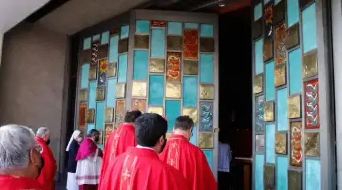 PuertaSantaArquidiocesisMexico-15112021.webp ?? 