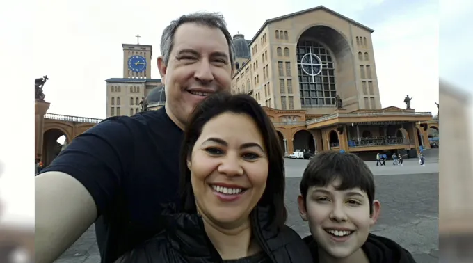 RafaelHenzelemAparecida.jpg ?? 