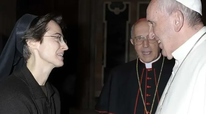 Rafaella_Petrini_Papa_VaticanMedia.webp ?? 