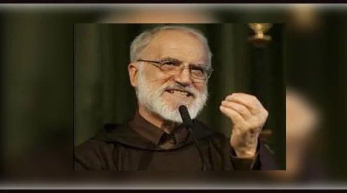 Raniero_Cantalamessa_CNA.jpg ?? 