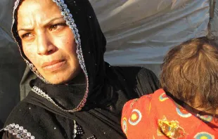 Refugiada síria em acampamento ao norte do Líbano.