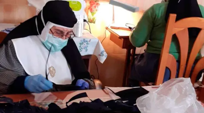 ReligiosaClausura-ArchidiocesisSevilla-22042020.jpg ?? 