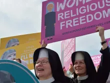 Freiras apoiam as Irmãzinhas dos diante da Suprema Corte (2016