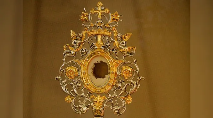 ReliquiaSaoJoaoPauloII_-_SantuarioFatima.jpg ?? 