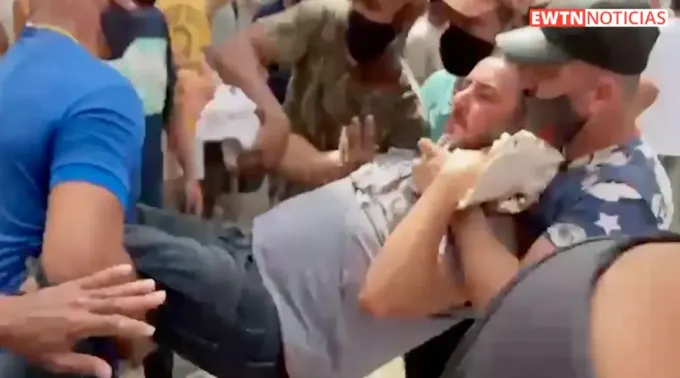 RepresionCuba-EWTN-Noticias-190721.webp ?? 