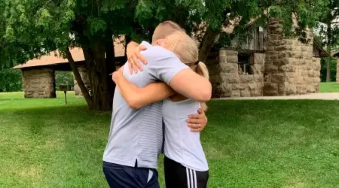 ReunidaMadreHijo_230821.webp ?? 