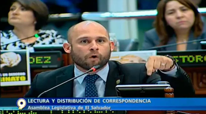 RicardoVelasquezParker_CapturadeVideo_Facebook_160117.jpg ?? 