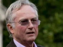 O conhecido biólogo ateu Richard Dawkins foi convidado para o evento.