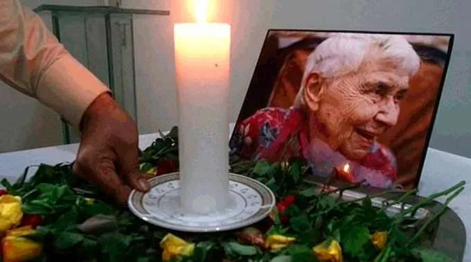 RuthPfau_TwitterRadioGovPk200817.jpg ?? 