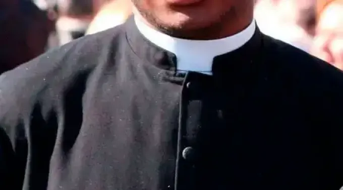 SacedoteIndia_160321.jpg ?? 