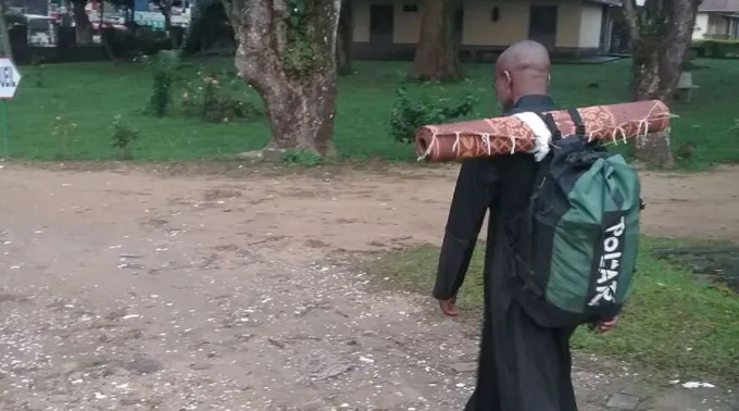 SacerdotePeregrinoArrestadoAfrica_231020.jpg ?? 