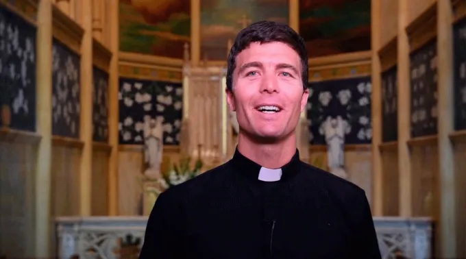 SacerdoteTiburon_110820.jpg ?? 