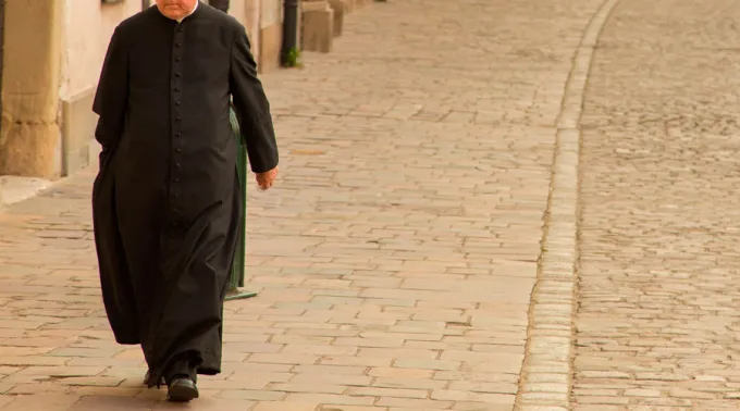 Sacerdote_Pixabay_25032017.jpg ?? 