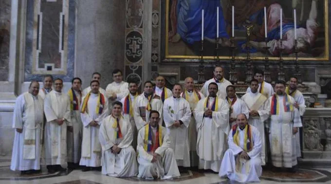 SacerdotesVenezuelaRoma_Facebook_CEV_040716.jpg ?? 