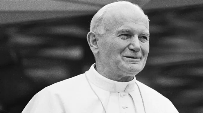 SantosPascua_Wikimedia_080421.jpg ?? 