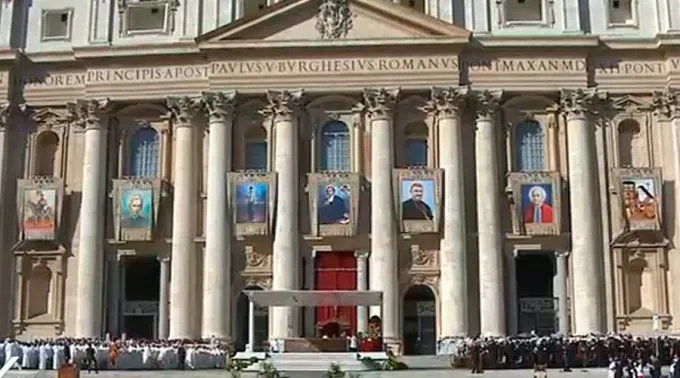 Santos_Basilica.jpg ?? 