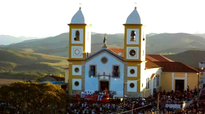 SantuarioBomJEsusLivramento_-_ArquidioceseJF.jpg ?? 