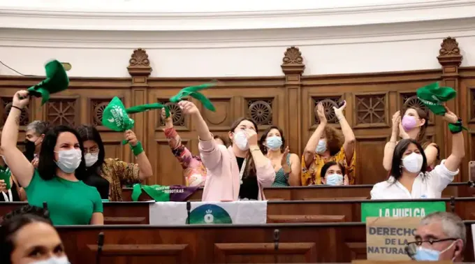 Sesion-de-aprobacion-del-aborto_Convencion-Constitucional_15032022.webp ?? 