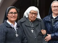 Irmã Angustias, no centro. Crédito: Irmãs Franciscanas do Bom Conselho
