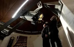 Astrônomos no Observatório do Vaticano em Castel Gandolfo.