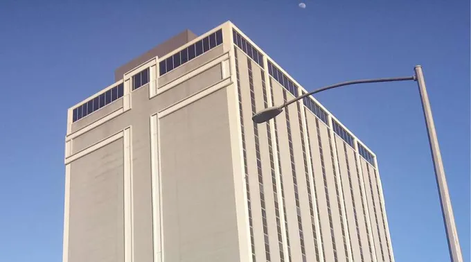 StJosephsProfessionalBldgHouston_WhisperToMeWikimediaCommons_101017.jpg ?? 