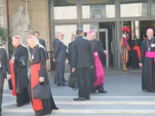 Alguns dos bispos participantes no Sínodo da Família nesta segunda-feira 6 de outubro