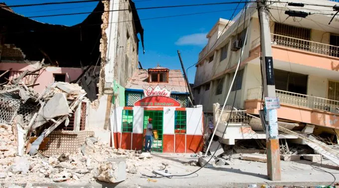 TerremotoHaiti_WikipediaMarcoDormino_CC-BY-2.0.jpg ?? 