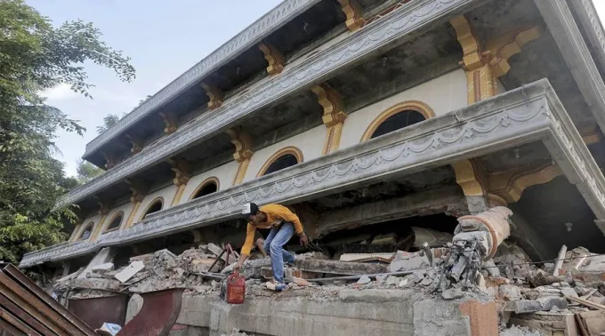 TerremotoIndonesiaTwitter.jpg ?? 